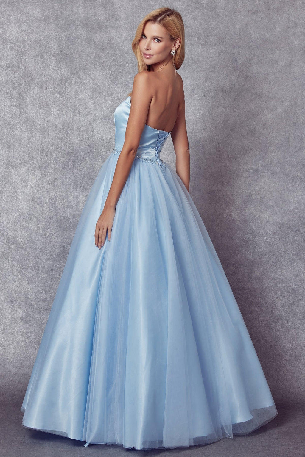 Sweetheart Tulle Ball Gown