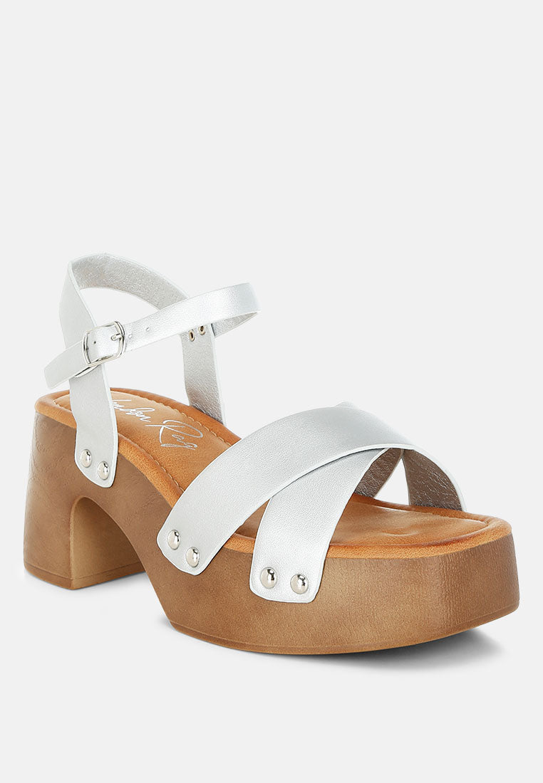 Morasa Metallic Pleather Clog Sandals