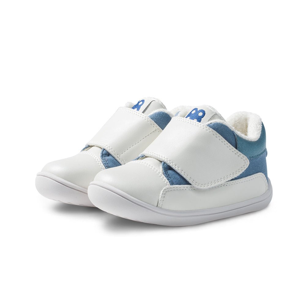 Adorables baskets montantes pour premiers pas